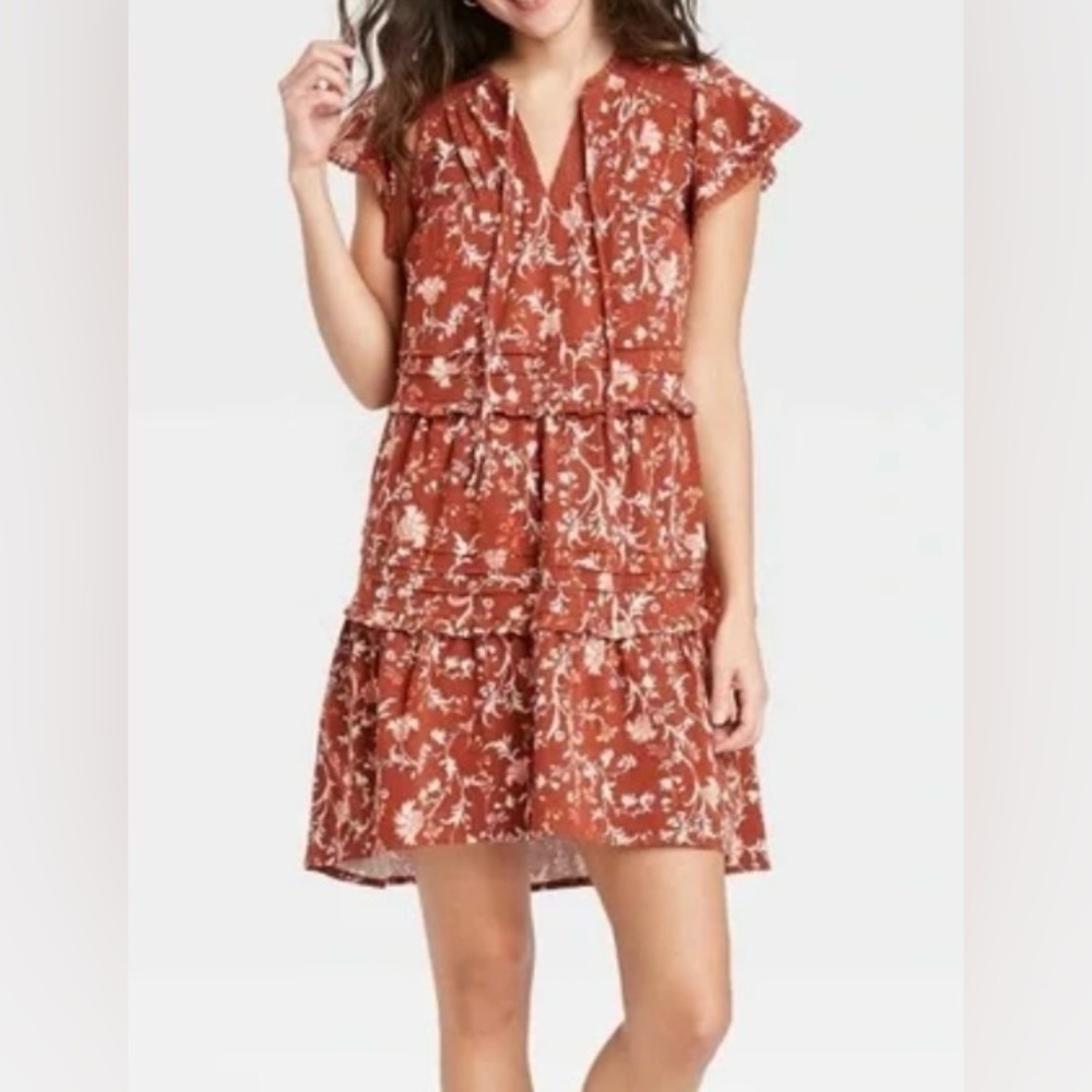 Knox Rose Floral Brick Red Brown Tiered Flutter Sleeve Mini Dress. Sz M. V Neck.
